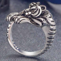 Tiger Ring