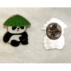 PIN Panda Sitting