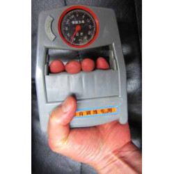 Hand strengthener with meter up to 130 KG