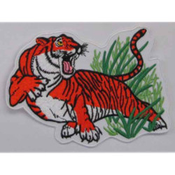 Tiger looks back Patch 7"x4"