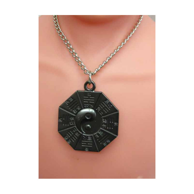MARTIAL ARTS NECKLACES-Ba Gua(8 Diagram)Blk